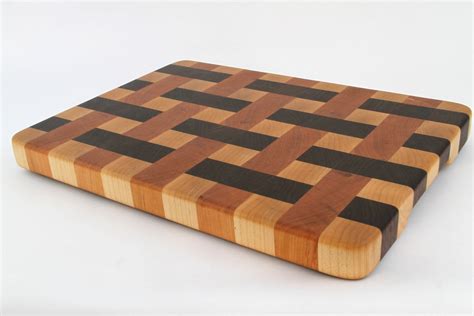 Stunning Handcrafted Wood Cutting Board - End Grain - Woven