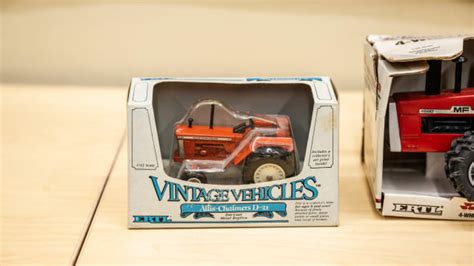 Ertl Vintage Vehicles Die-Cast Scale Model Tractors at The World’s ...