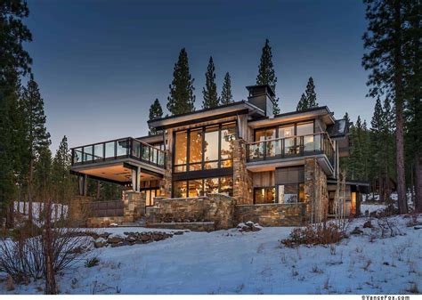 Brilliantly designed mountain modern cabin in California's High Sierra ...