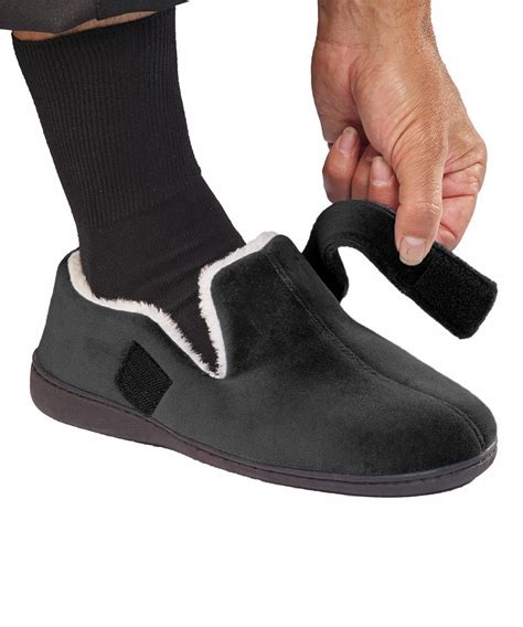 Silverts Men's Fleece Lined Slippers | The Animal Rescue Site