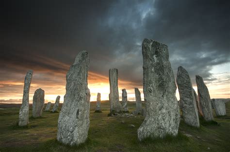 CALLANISH STANDING STONES by KervanoK on DeviantArt