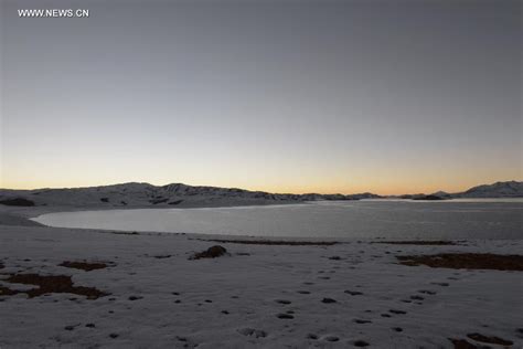 Scenery of lake Rakshastal in SW China's Tibet - China.org.cn