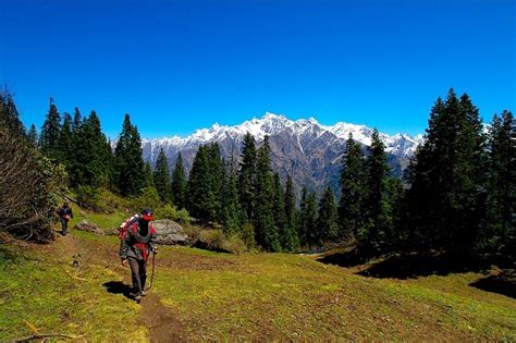 Short and easy Trekking in and around Manali