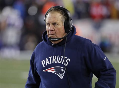 What We Can Learn From Bill Belichick's Hatred of Tablets - Newsweek