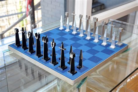 ALCOA Aluminum Abstract Chess Set - www.ChessAntiques.com