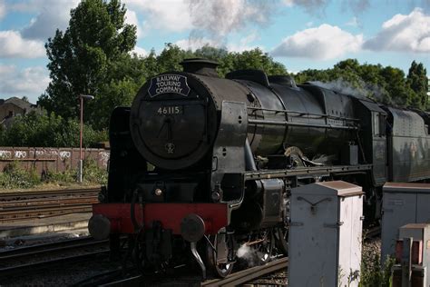 LMS Royal Scot Class 46115 - Scots Guardsman | LMS Royal Sco… | Flickr