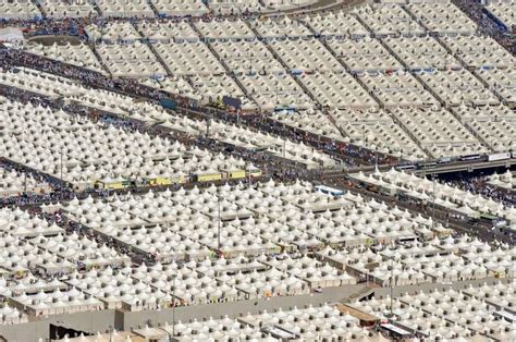 Hajj, the Islamic pilgrimage to Mecca, explained for non-Muslims ...