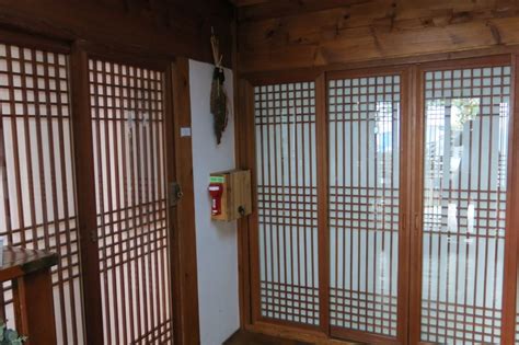 Traditional Hanok stay in Seoul: Experience Authentic Korea