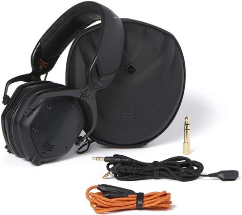 14 Best DJ Headphones In The World (Final Guide) - GlobalDJsGuide