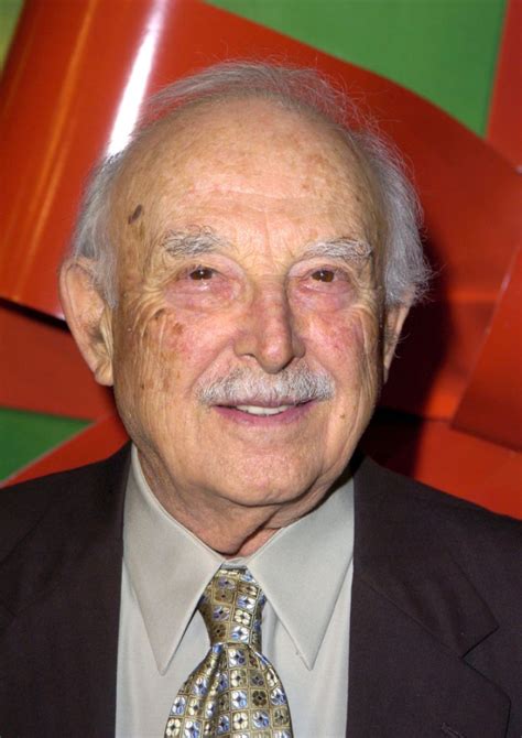 Bill Macy Dead at Age 97: Details About the 'Maude' Actor's Death