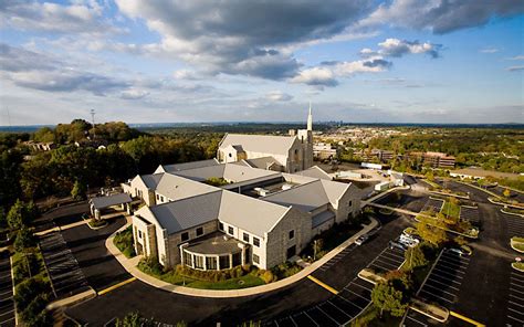 Covenant Presbyterian Church Nashville - CeleseDiogo