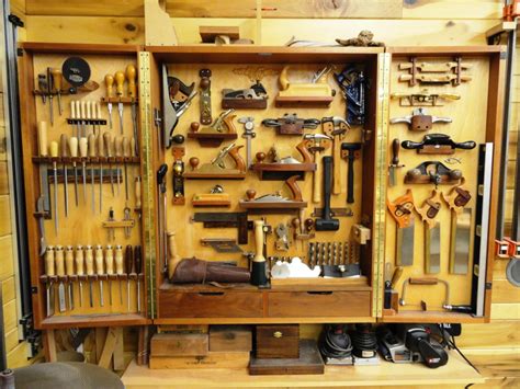 Gerald Lauchle's Woodworking Shop - FineWoodworking