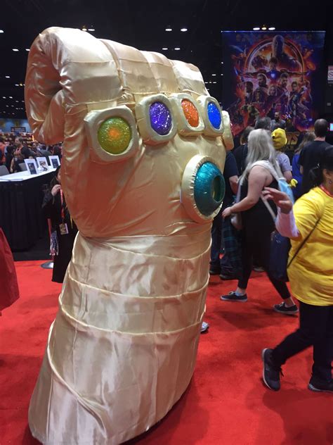 When You Cosplay as the Infinity Gauntlet at C2E2… All Infinity Stones ...