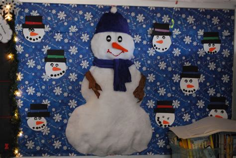 snowman bulletin board | Snowman bulletin board, Snowmen activities ...