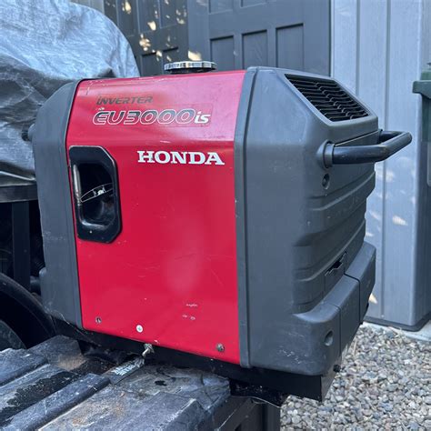 Honda Generator EU3000 for Sale in Vista, CA - OfferUp