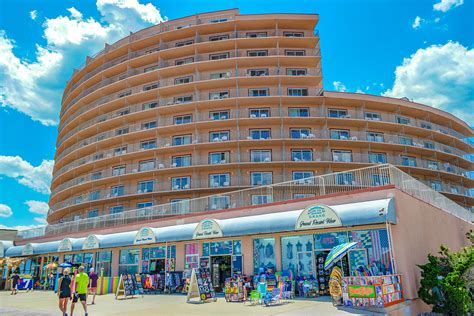 Directly on the Boardwalk - Ocean City Boardwalk Hotels, Maryland