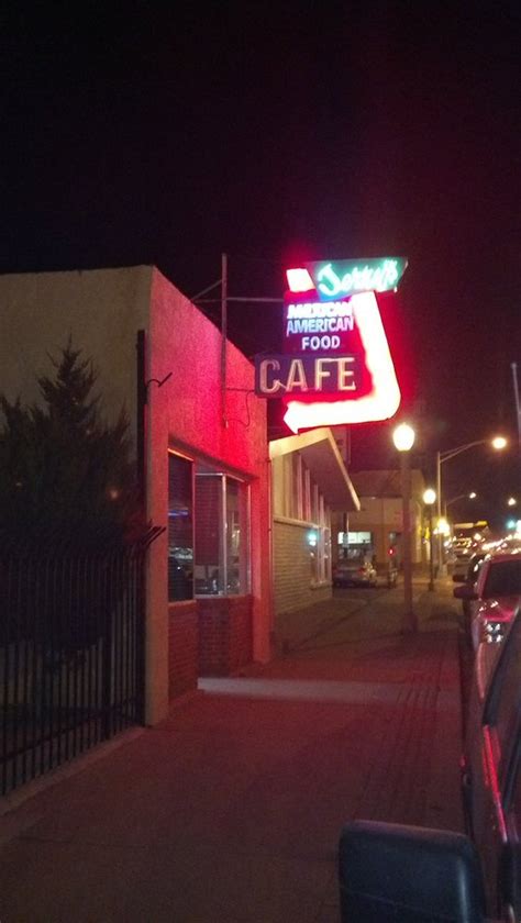 The 12 Best Neighborhood Restaurants In New Mexico