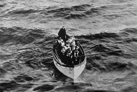 survivors-in-lifeboat - Titanic: Passengers and Possessions Pictures ...