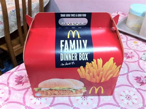 POPCOLOURS: McDonald Family Dinner Box