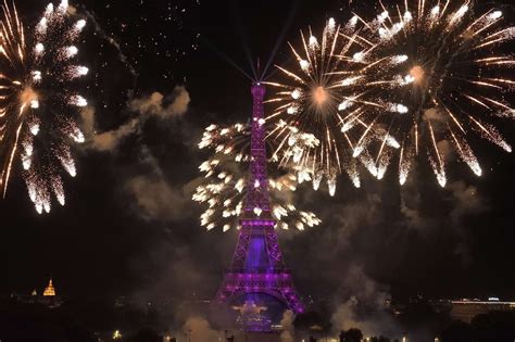 Feu d'artifice des 13 & 14 juillet : horaires à Paris, Lyon et ailleurs