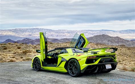 Lamborghini Aventador SVJ Roadster Gallery - SlashGear