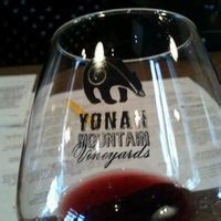 Yonah Mountain Vineyards Tasting Room - Winery in Sautee Nacoochee