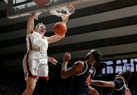 Alabama basketball's Grant Nelson provides spark of toughness in win ...