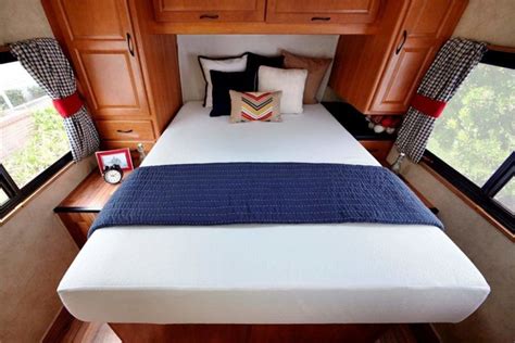 RV Queen Mattress - Read This Before Buying One - RVshare.com