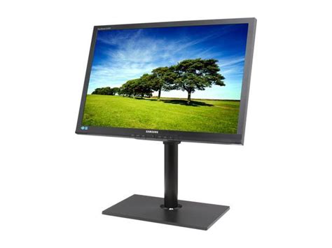 SAMSUNG 24" LCD Monitor 5ms (GTG) 1920 x 1200 D-Sub, DVI, DisplayPort ...