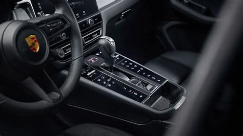 2021 Porsche Macan Interior Features | Porsche Ontario