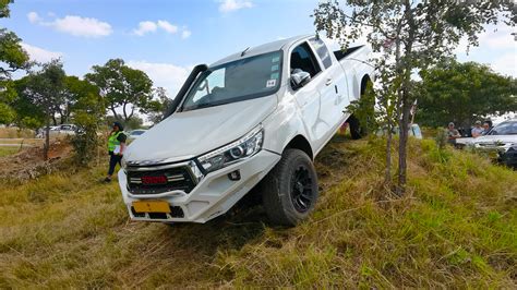 4x4 Jamboree. Toyota Hilux GD6 vs every 4x4 offroad pickup - Techzim