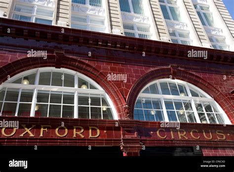 Oxford circus tube stations hi-res stock photography and images - Alamy