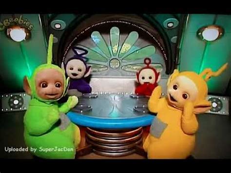 TELETUBBIES TINKY WINKY MAKES TUBBY TOAST - YouTube