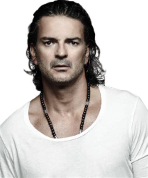 Ricardo Arjona - Singer/Songwriter, Tour Dates 2023, Tickets, Concerts ...