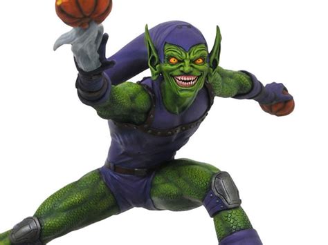 Green Goblin Marvel Premier Resin Statue - Spec Fiction Shop