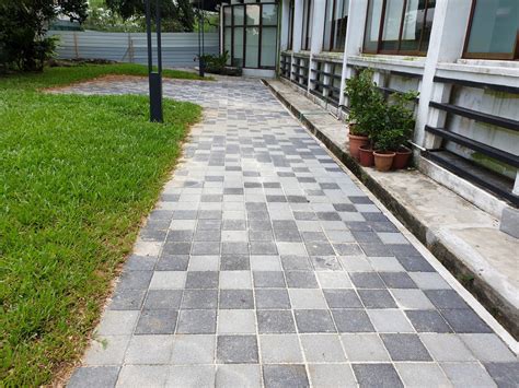 Permeable Paving Footpath at Tertiary Institute - BA Contracts Pte Ltd