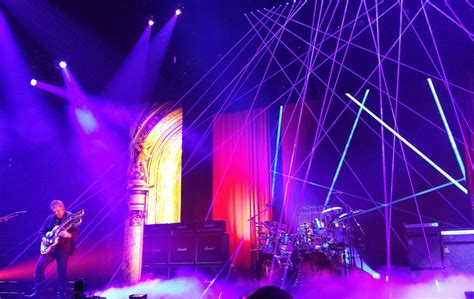 Rush "R40 Live 40th Anniversary" Tour Pictures - Toyota Center ...