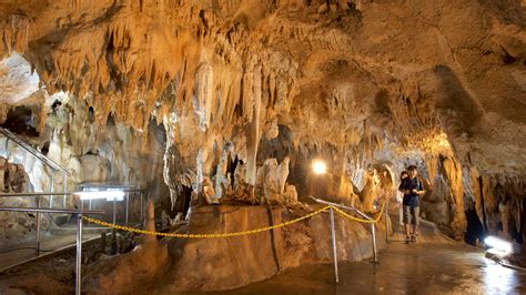 Ishigaki Island Limestone Cave, Ishigaki holiday accommodation: short ...