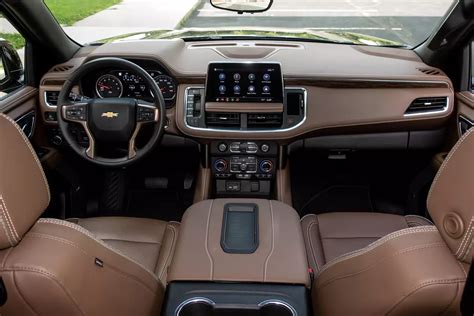 2022 Tahoe Black Interior - Interior Paint Colors 2022