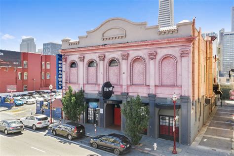 San Francisco Theatres: The On Broadway Theatre