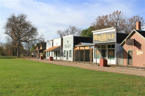 Railroad Town - Stuhr Museum : Stuhr Museum