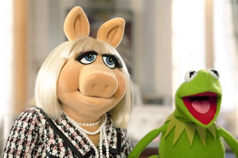 It’s Time For The Awesomest Hollywood Couple, Kermit The Frog And Miss ...