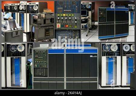 Vintage IBM 1401 computer mainframe system Stock Photo - Alamy