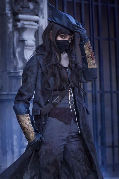 Cazadora (Bloodborne) | Bloodborne cosplay, Bloodborne outfits, Bloodborne