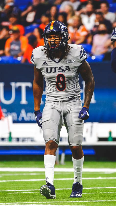 UTSA Football Uniforms | Christopher Muñoz