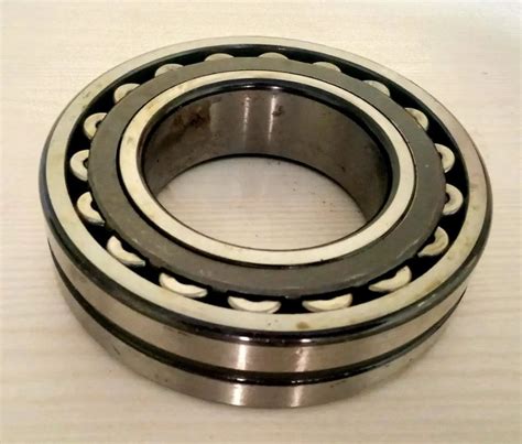 Deep Groove Stainless Steel Spherical Roller Bearings, For Machinery ...