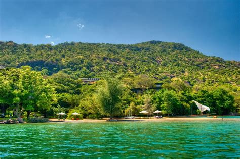 Pumulani by Robin Pope Safaris | Lake Malawi National Park | Malawi Tourism