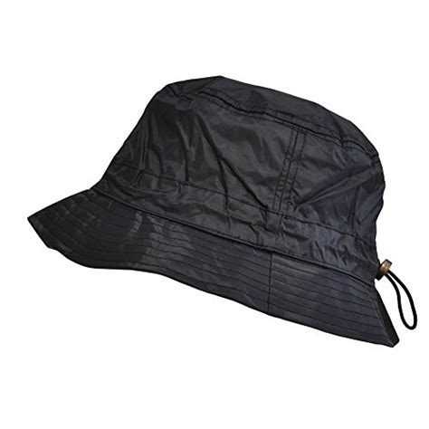 Top 10 | Best Rain Hats For Golf With Guide - Club and Tee