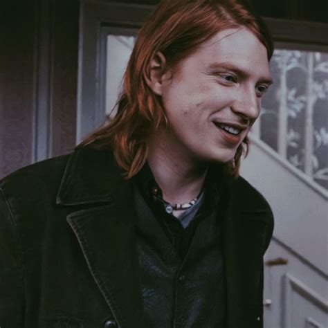 Bill Weasley | Harry potter characters, Harry potter gif, Harry potter ...