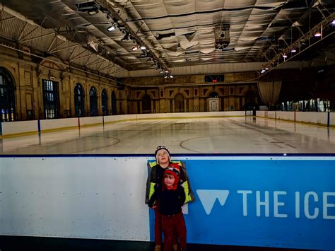 Alexandra Palace Ice skating: grand indoor ice rink London - Zenbabytravel